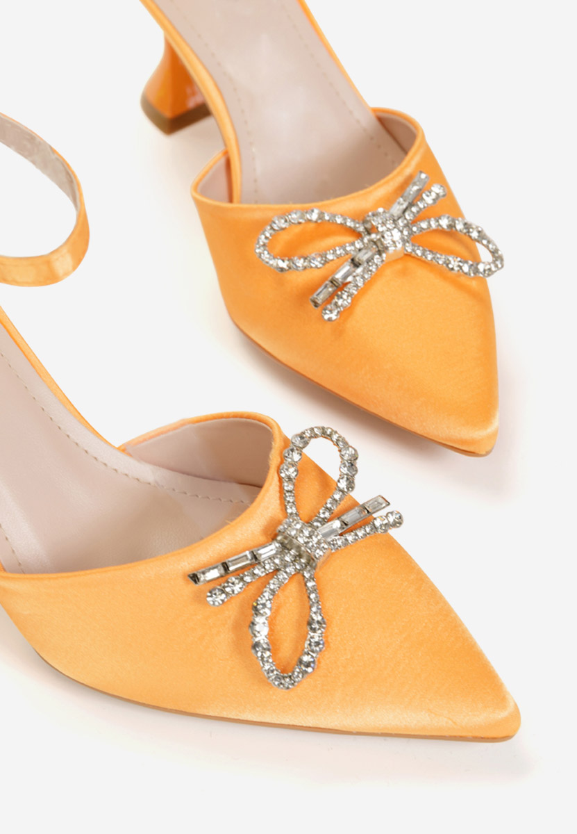 Consuelo narancssárga magassarkú cipő