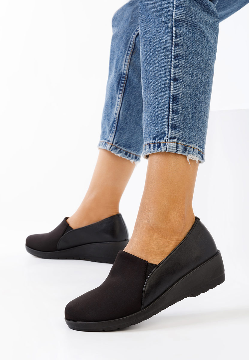 Yanira fekete platform mokaszín