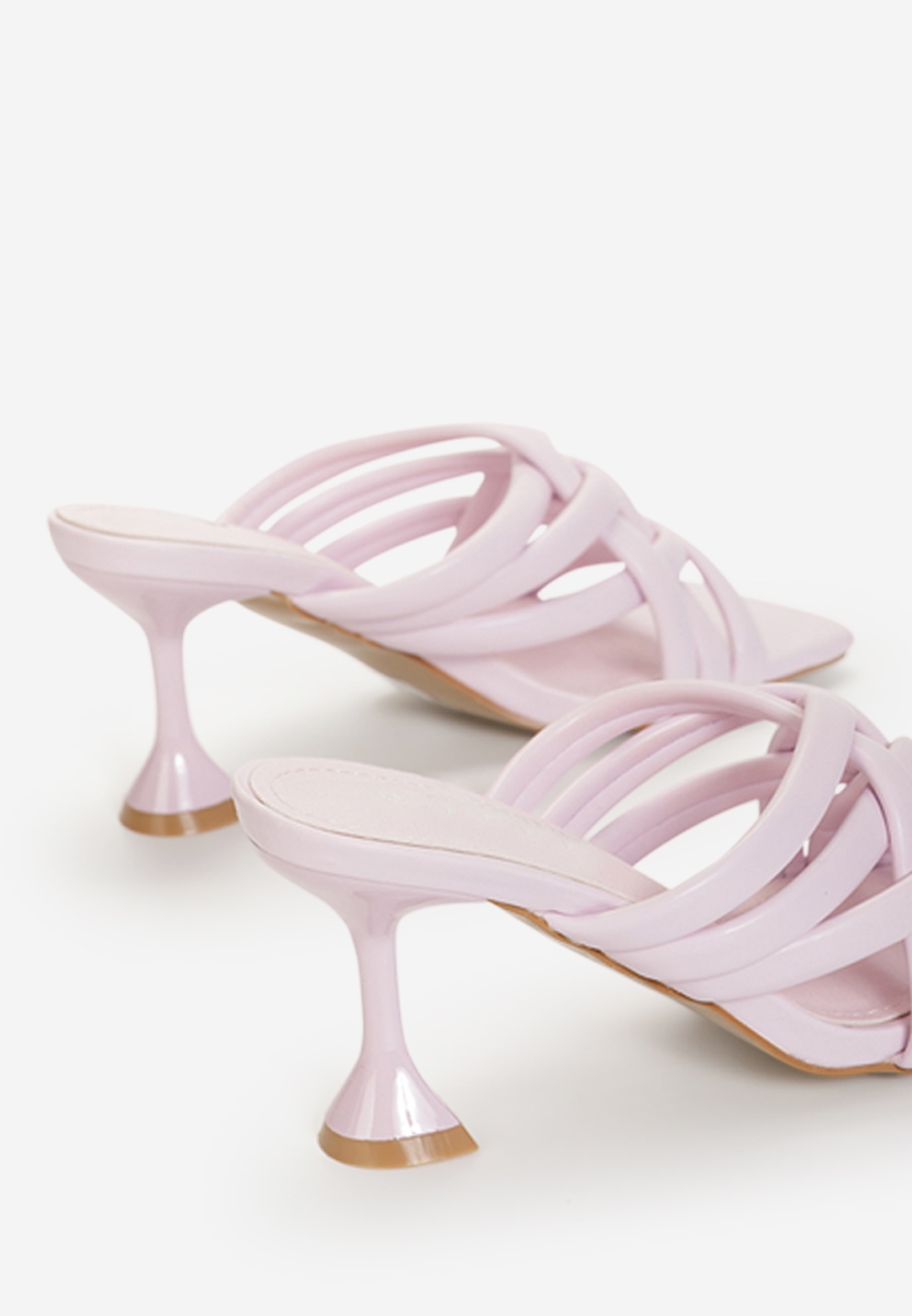 Fusina lila magassarkú papucs