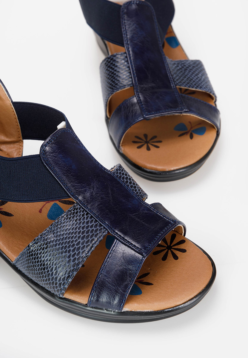 Laritza kék platform szandál