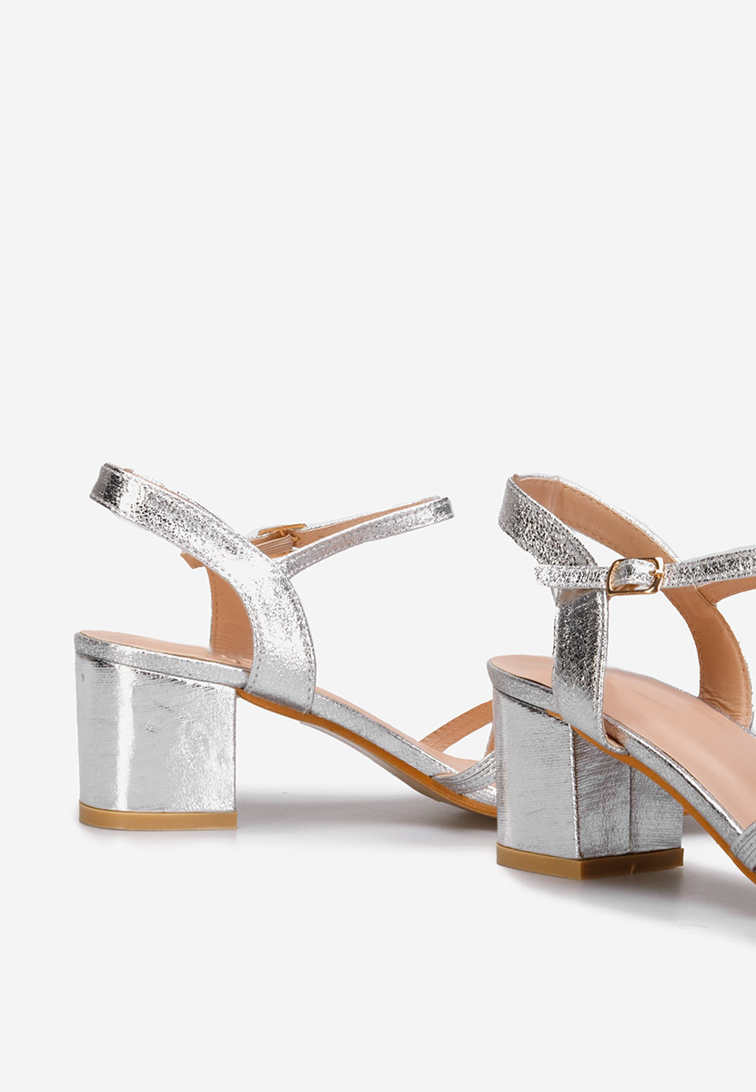 Myla ezüst vastag sarkú szandál 