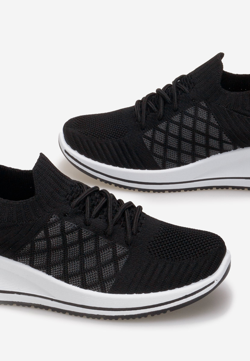 Uvesa fekete platform sneaker cipő 