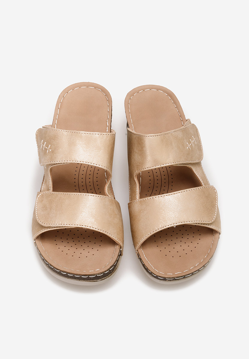 Renna aranyszínü telitalpú papucs