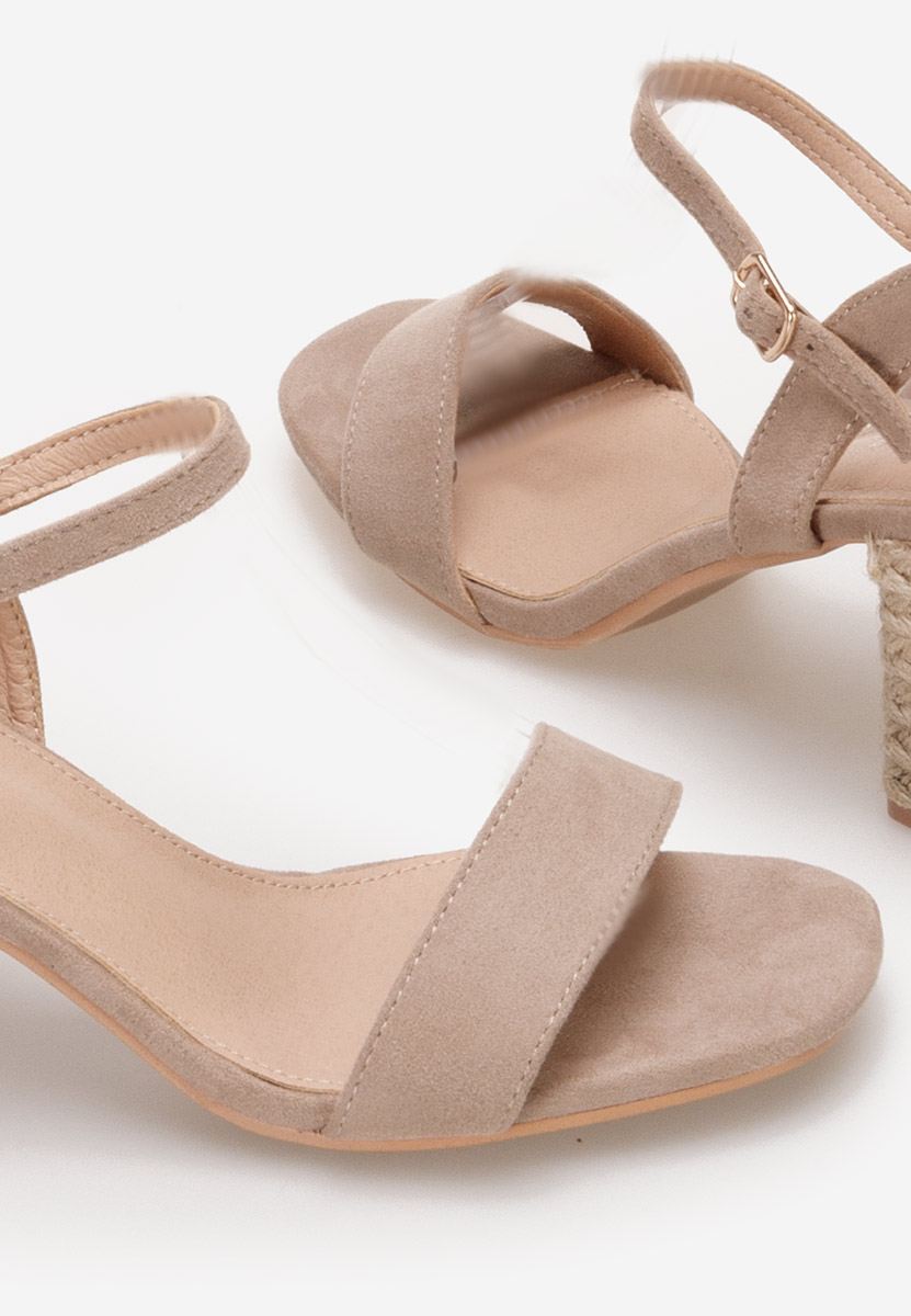 Timaresa khaki vastag sarkú szandál 