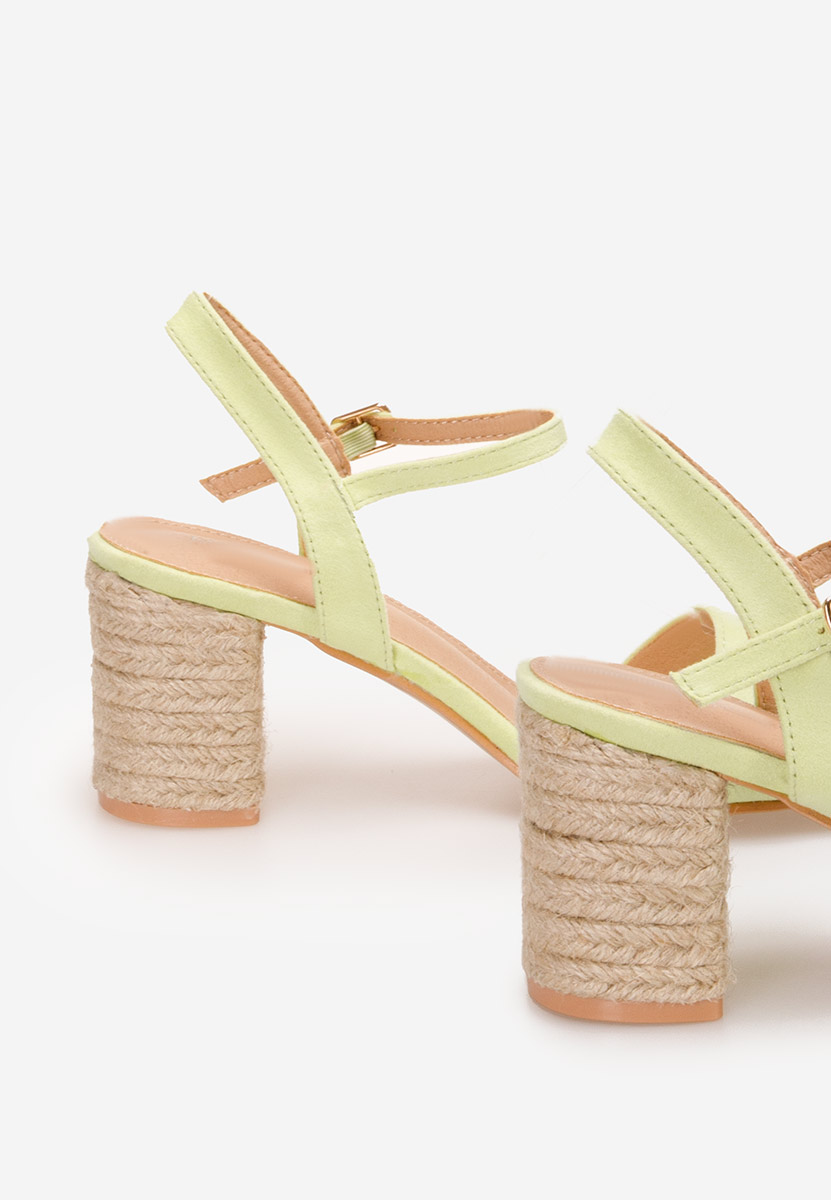 Timaresa zöld vastag sarkú szandál 