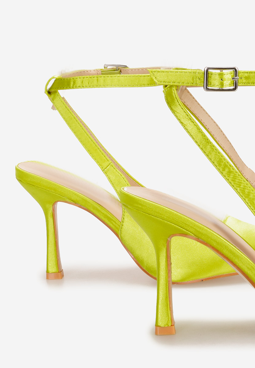 Valindra sárga tűsarkú cipő 