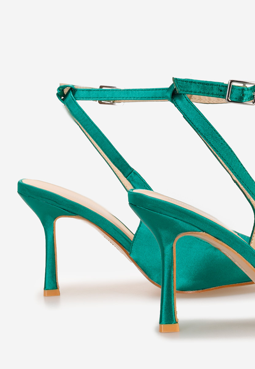 Valindra zöld tűsarkú cipő 