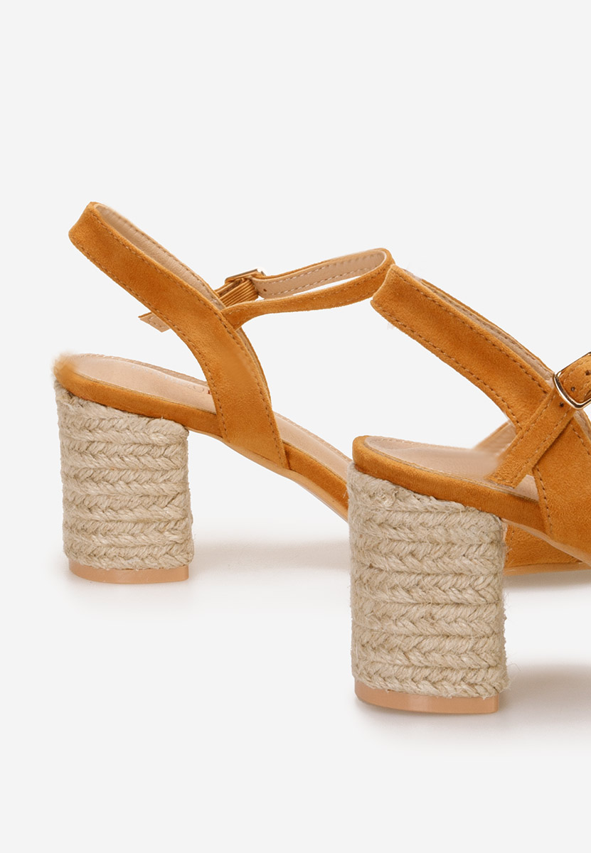 Timaresa camel női szandál