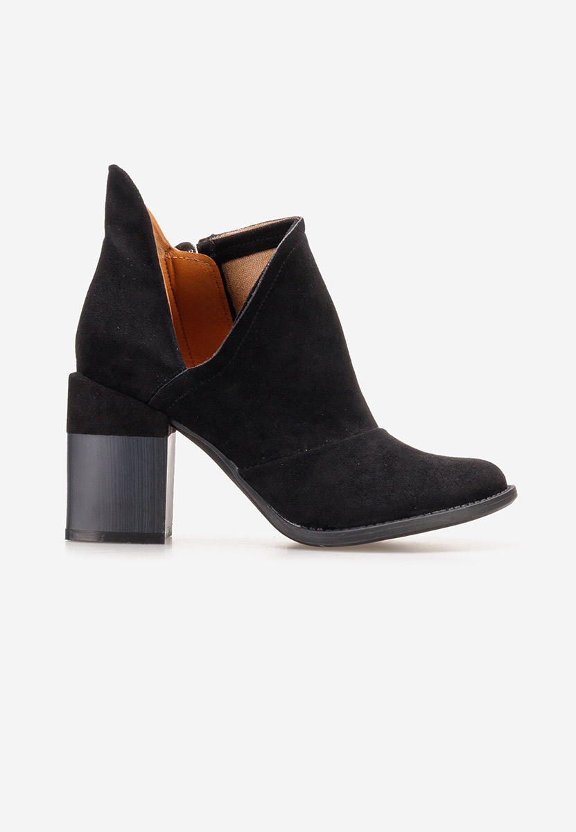 Odeisa v3 fekete bokacsizma vastag sarokkal