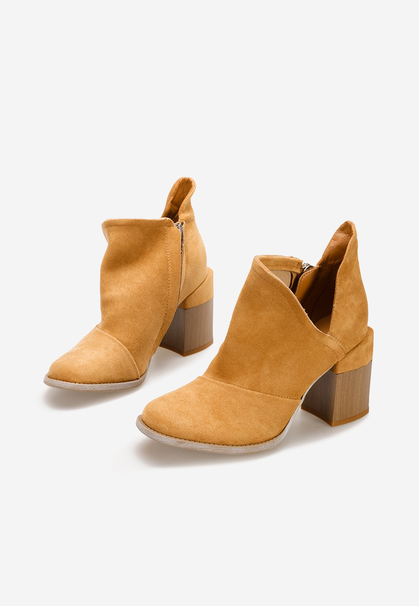 Odeisa camel bokacsizma vastag sarokkal