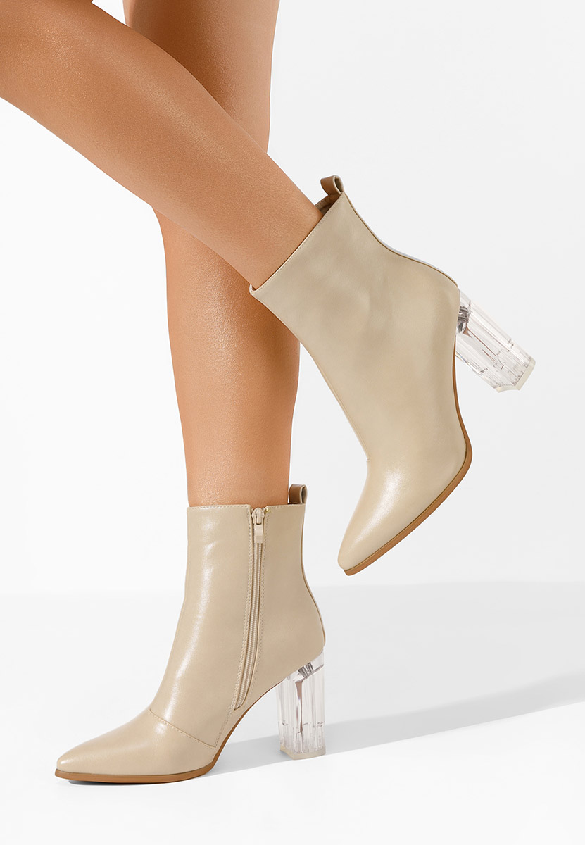 Arilea bézs bokacsizma vastag sarokkal