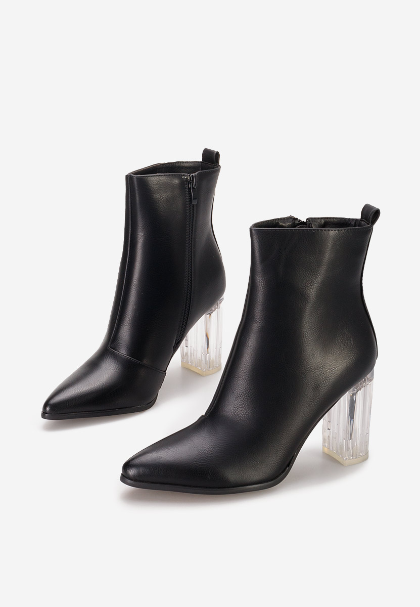 Arilea fekete bokacsizma vastag sarokkal