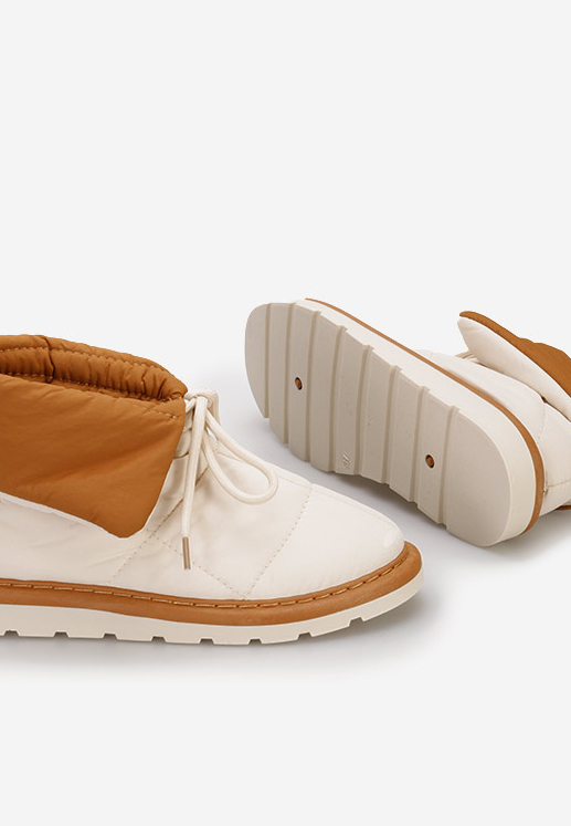 Helasa bézs női hótaposó