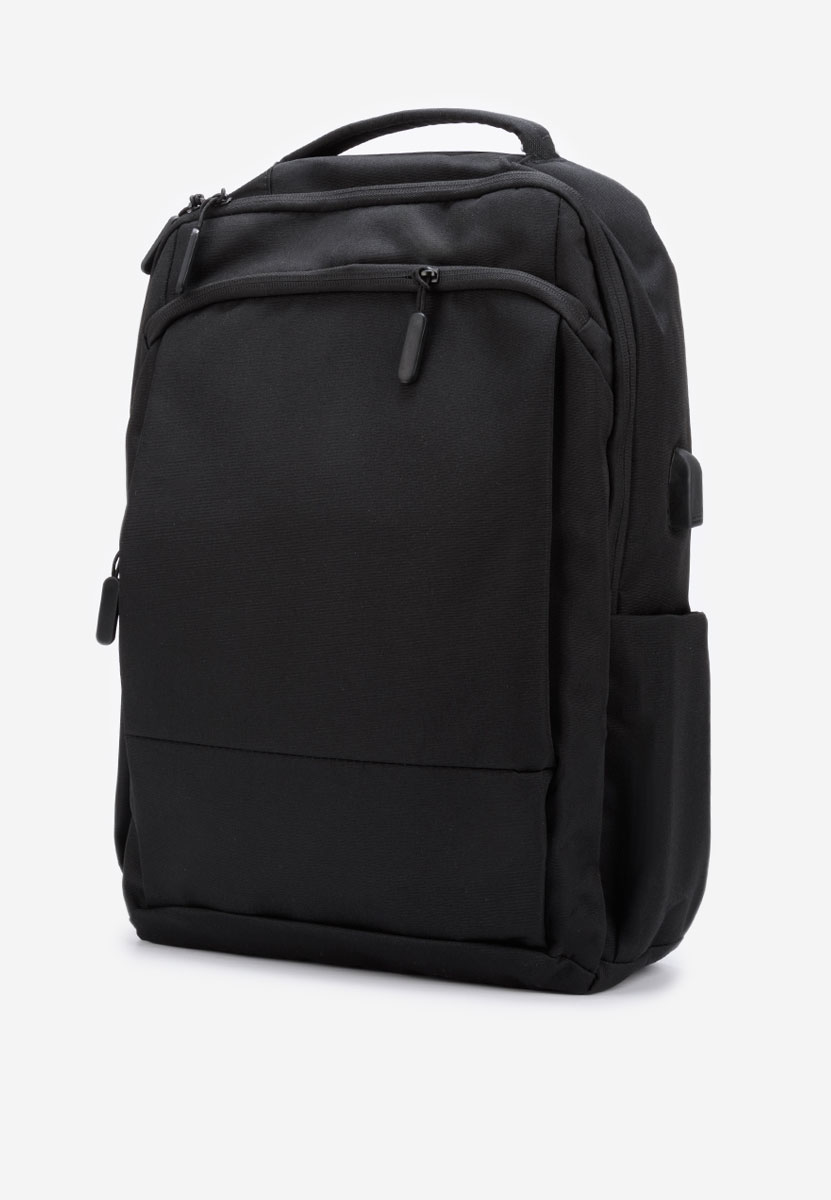 Meticulous fekete hátizsák