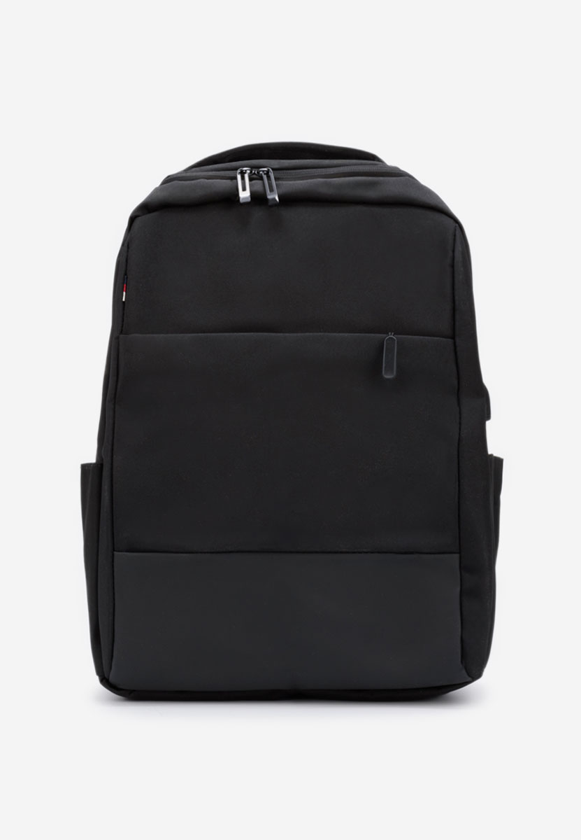 Magnify fekete hátizsák