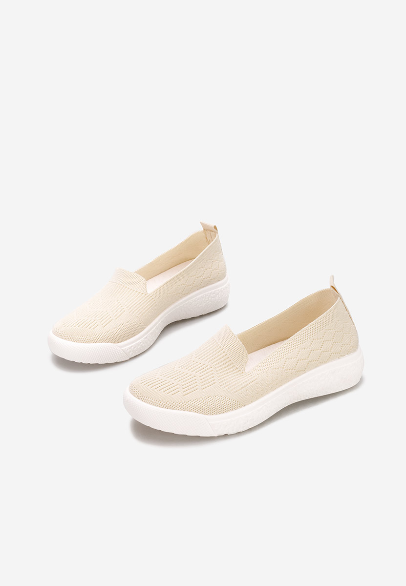 Akova bézs fűzős női cipő