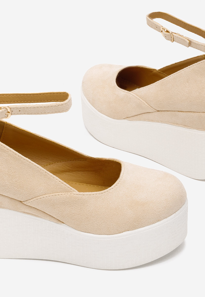 Leanora bézs telitalpú platform cipő