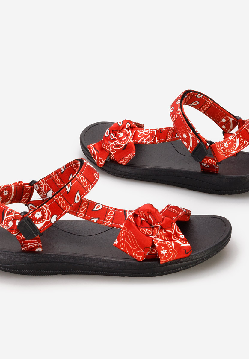 Loena v5 piros lapos szandál