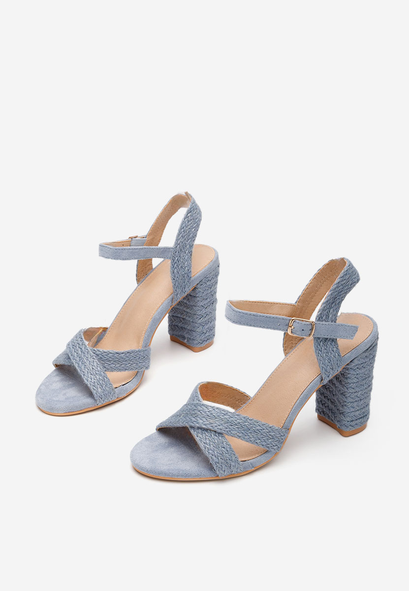 Jasmine blue  vastag sarkú szandál 