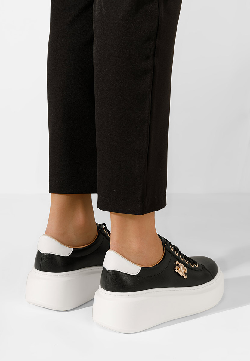 Caliana fekete telitalpú platform sneaker