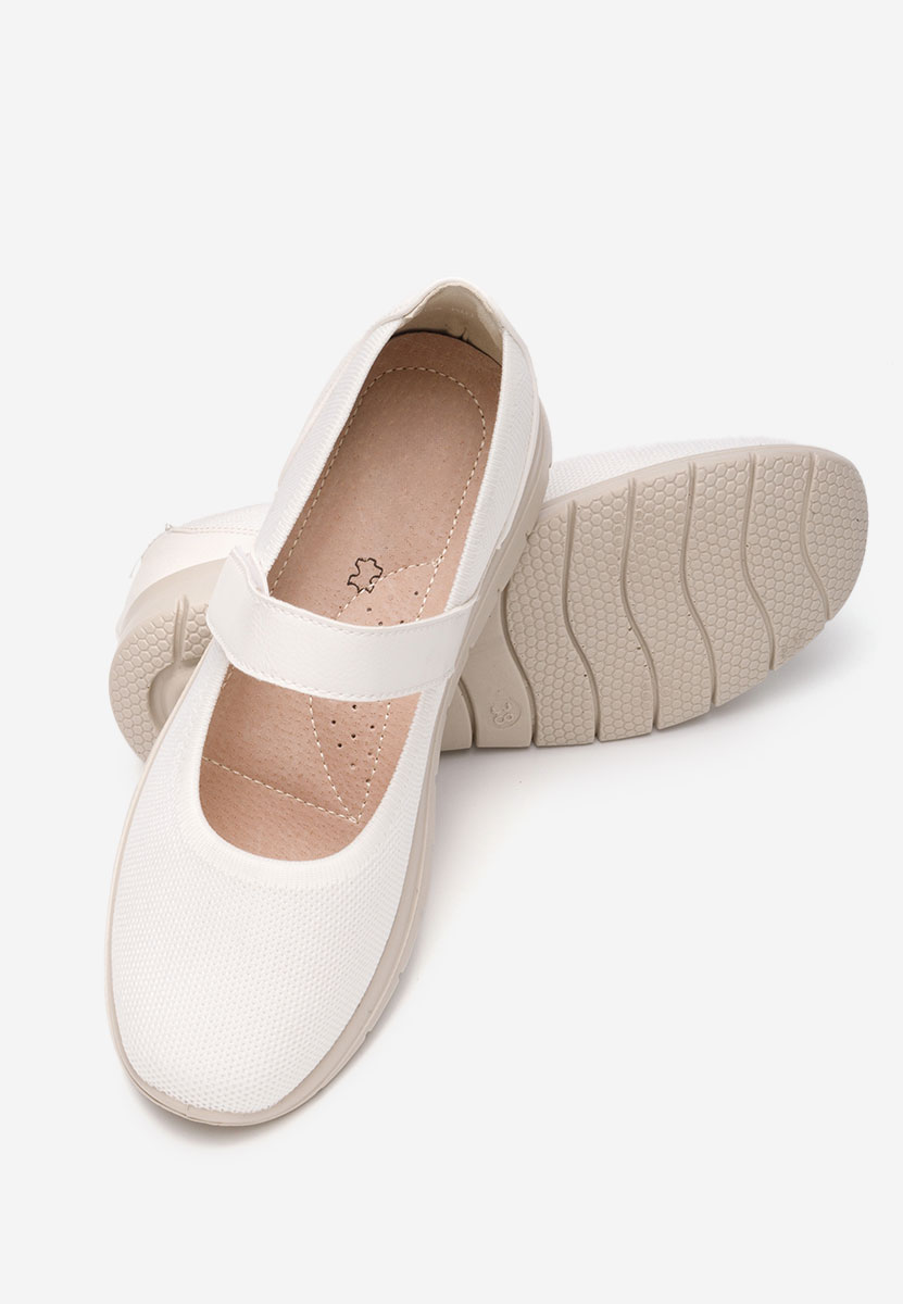 Maila fehér pántos balerina cipő