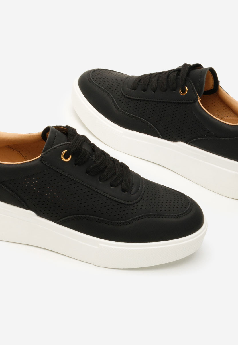 Hessa fekete telitalpú platform sneaker