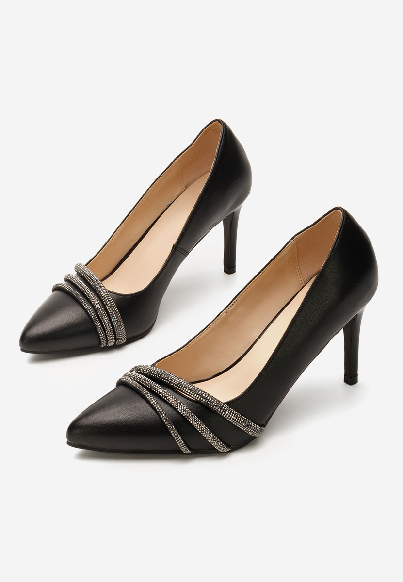 Marillia fekete bőr tűsarkú cipő 