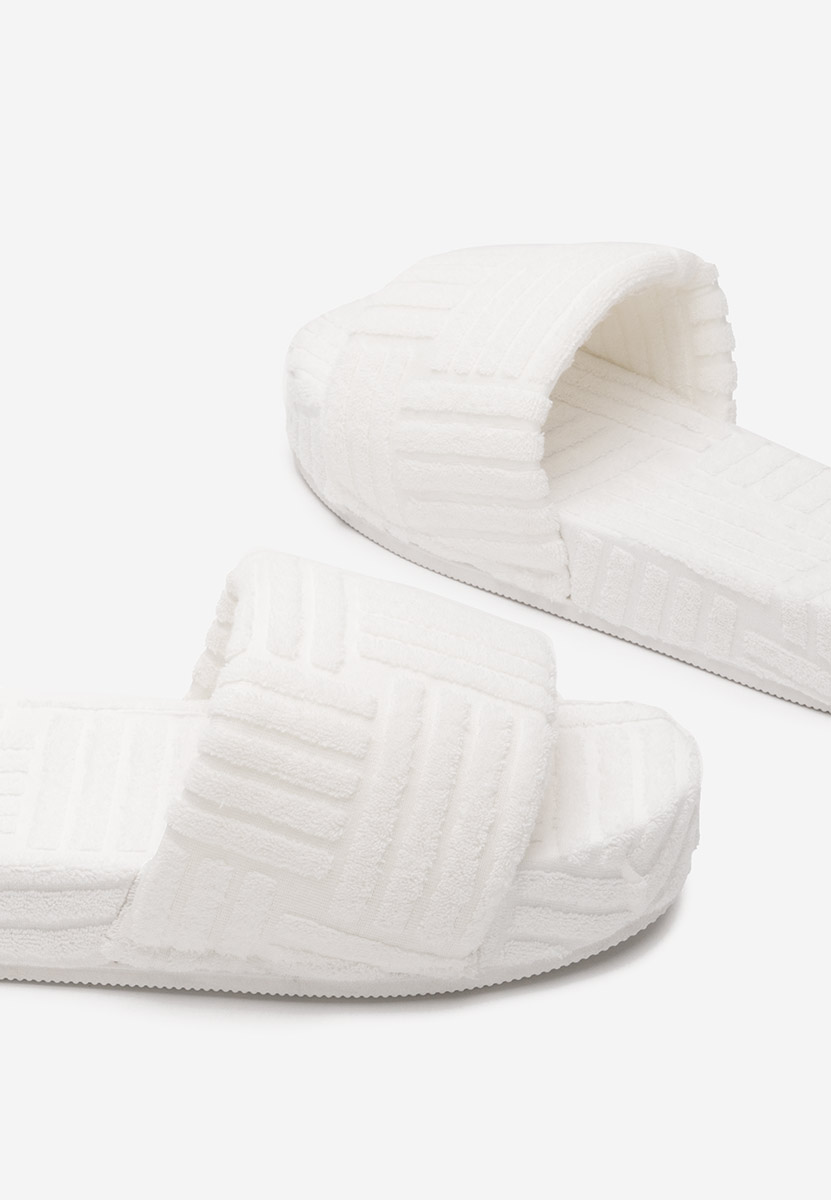 Recreativa fehér női papucs