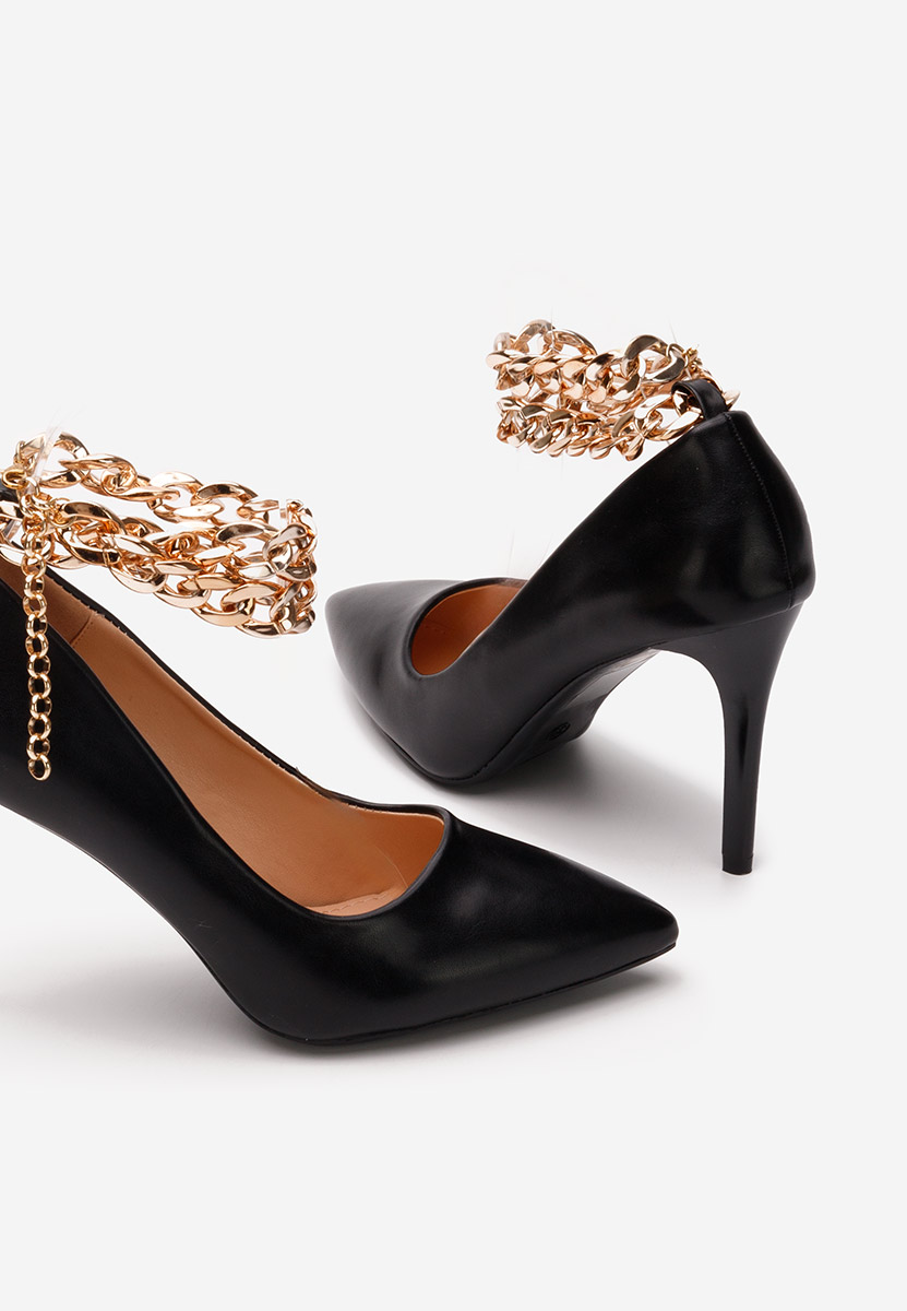 Madeleine fekete tűsarkú cipő 