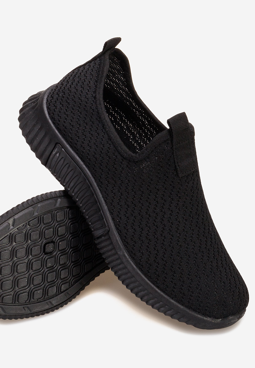 Tenara fekete slip-on tornacipő