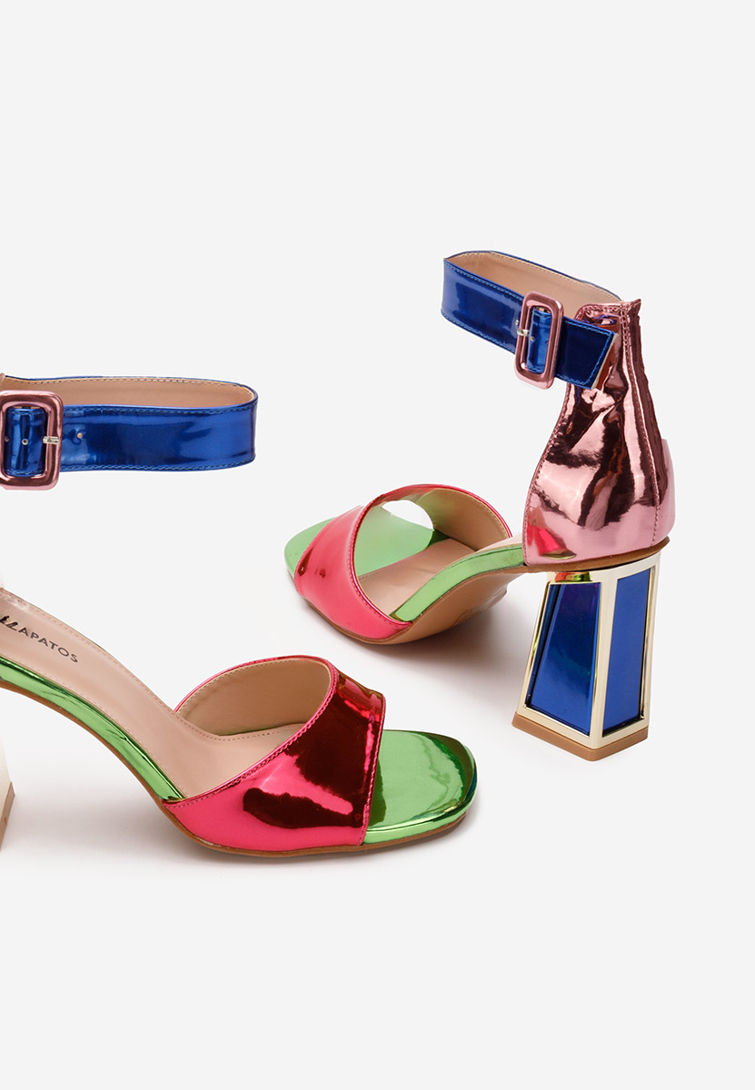Welia v4 sokszínü vastag sarkú szandál 