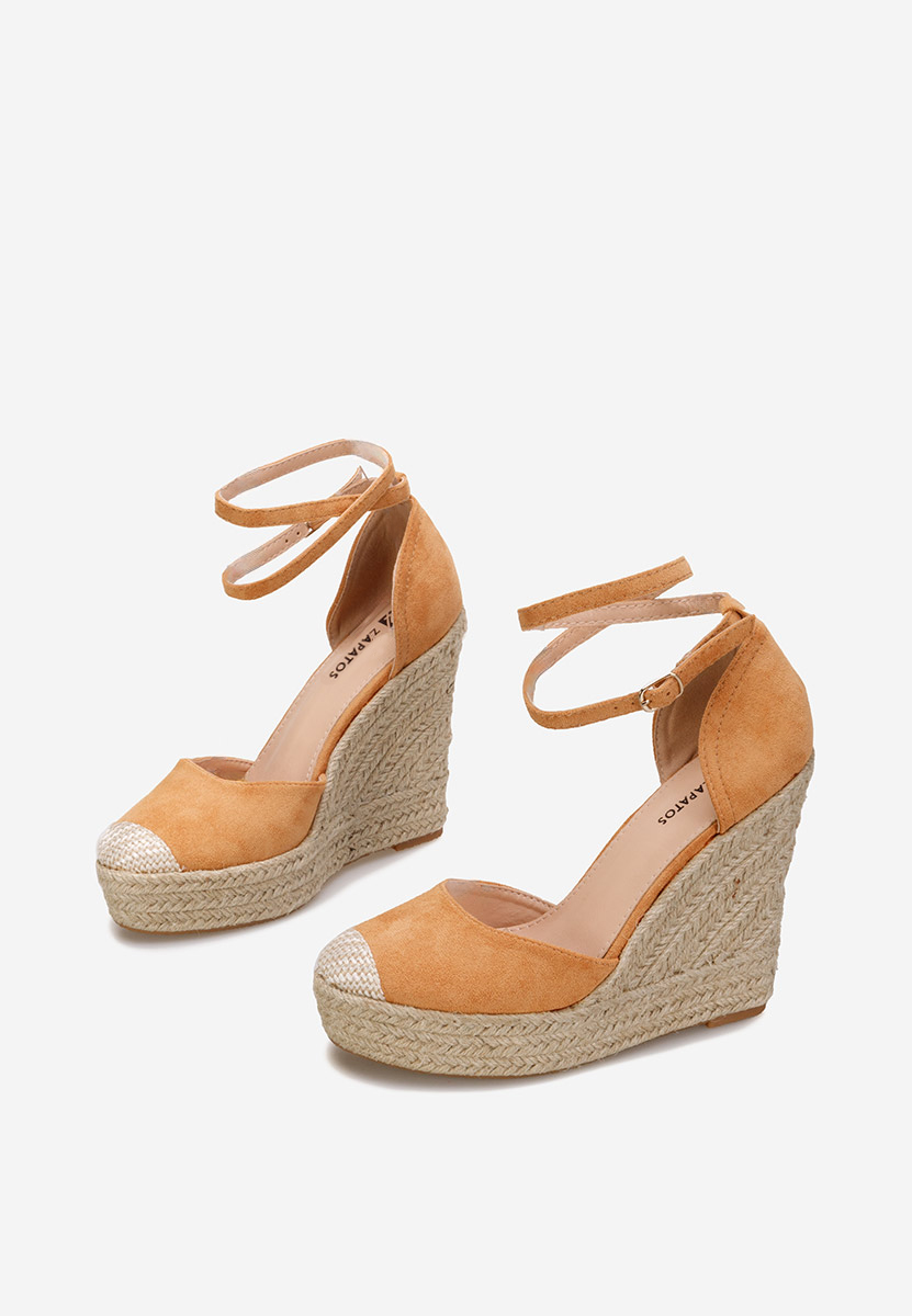 Saniza camel platform szandál