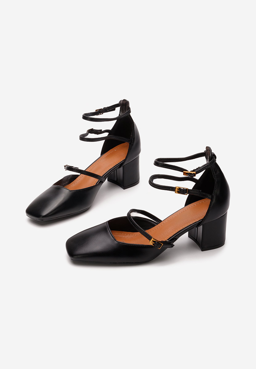 Demara v2 fekete vastag sarkú magassarkú 