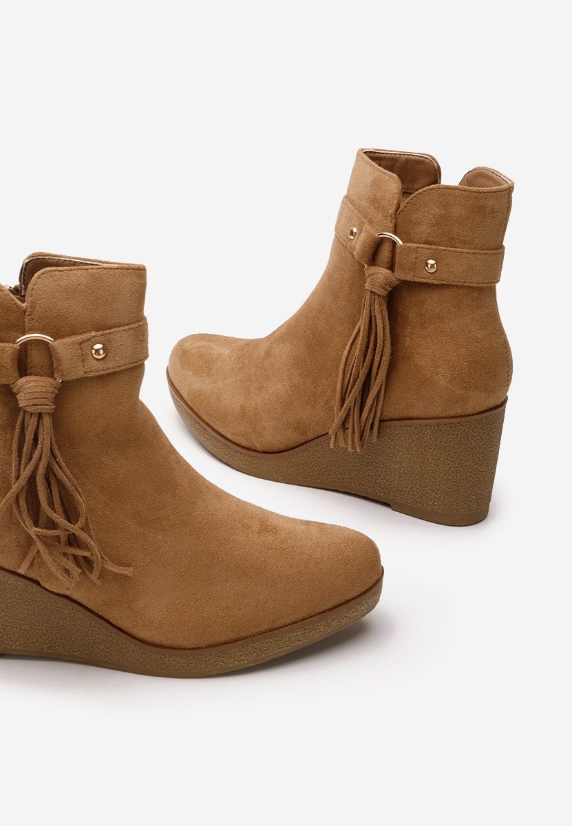 Allura camel női platform bokacsizma 