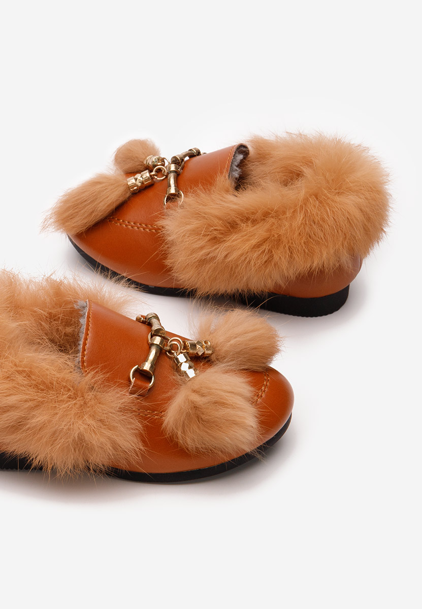 Emerly barna lány mokaszin