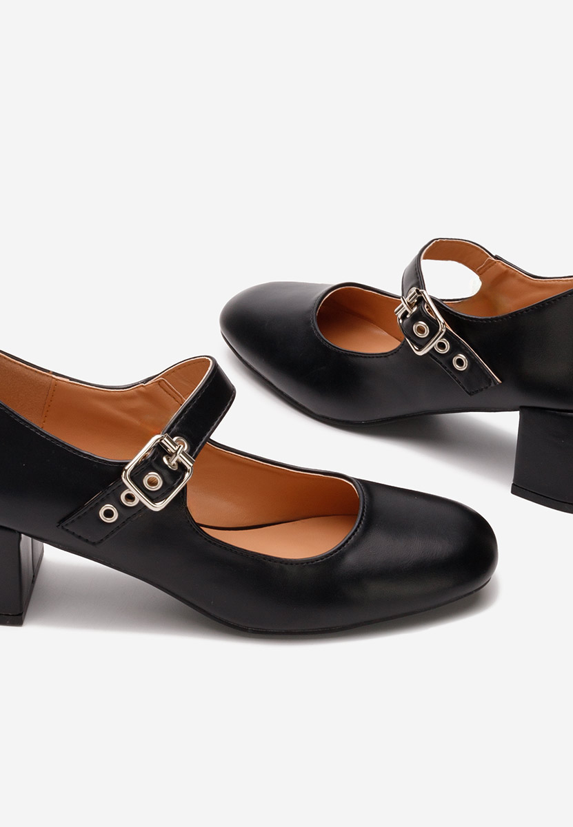 Milady fekete vastag sarkú magassarkú 