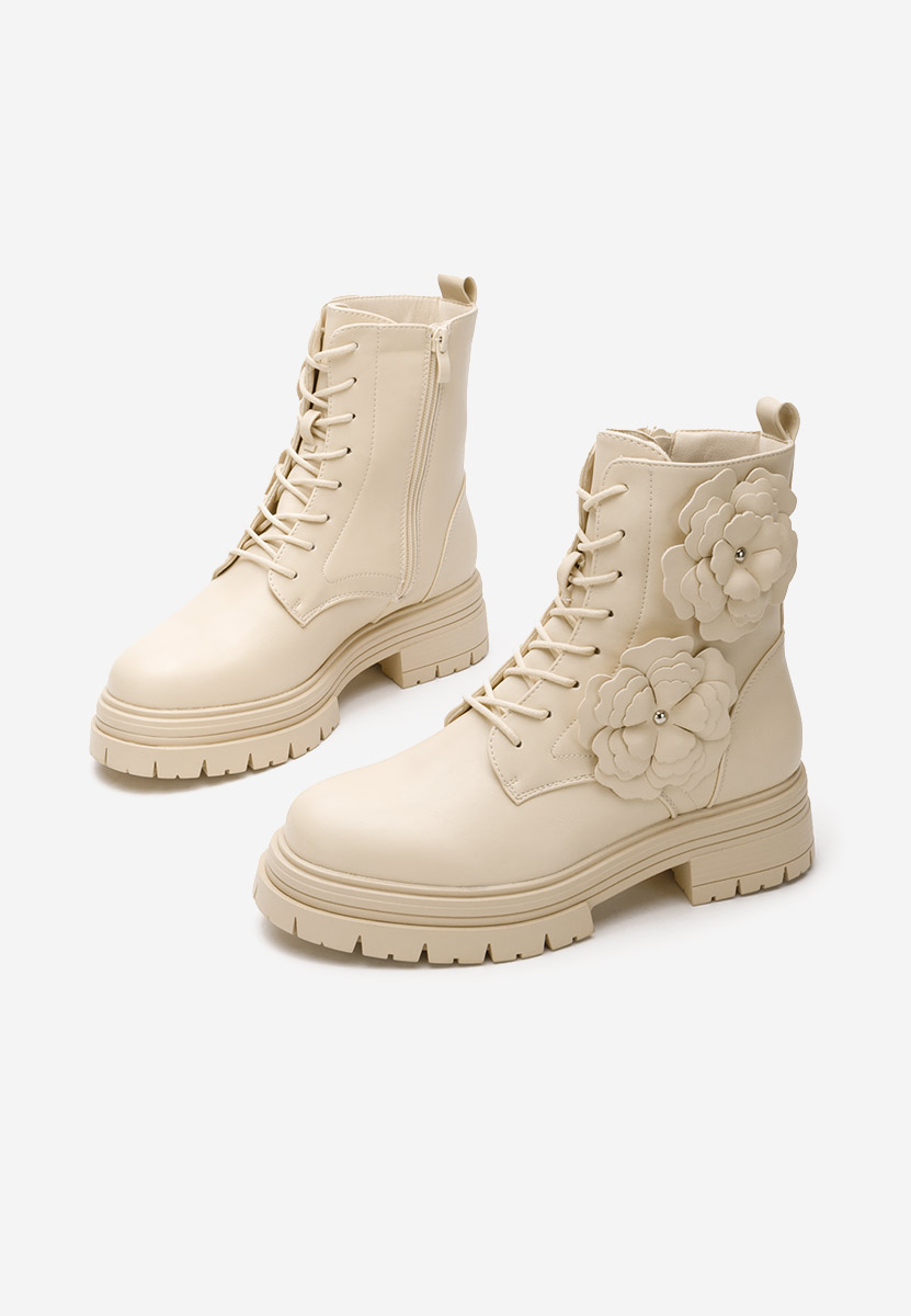 Penda bézs női telitalpú bokacsizma