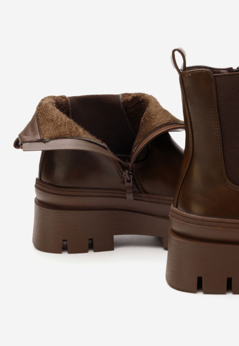 Solia barna telitalpú platform bokacsizma