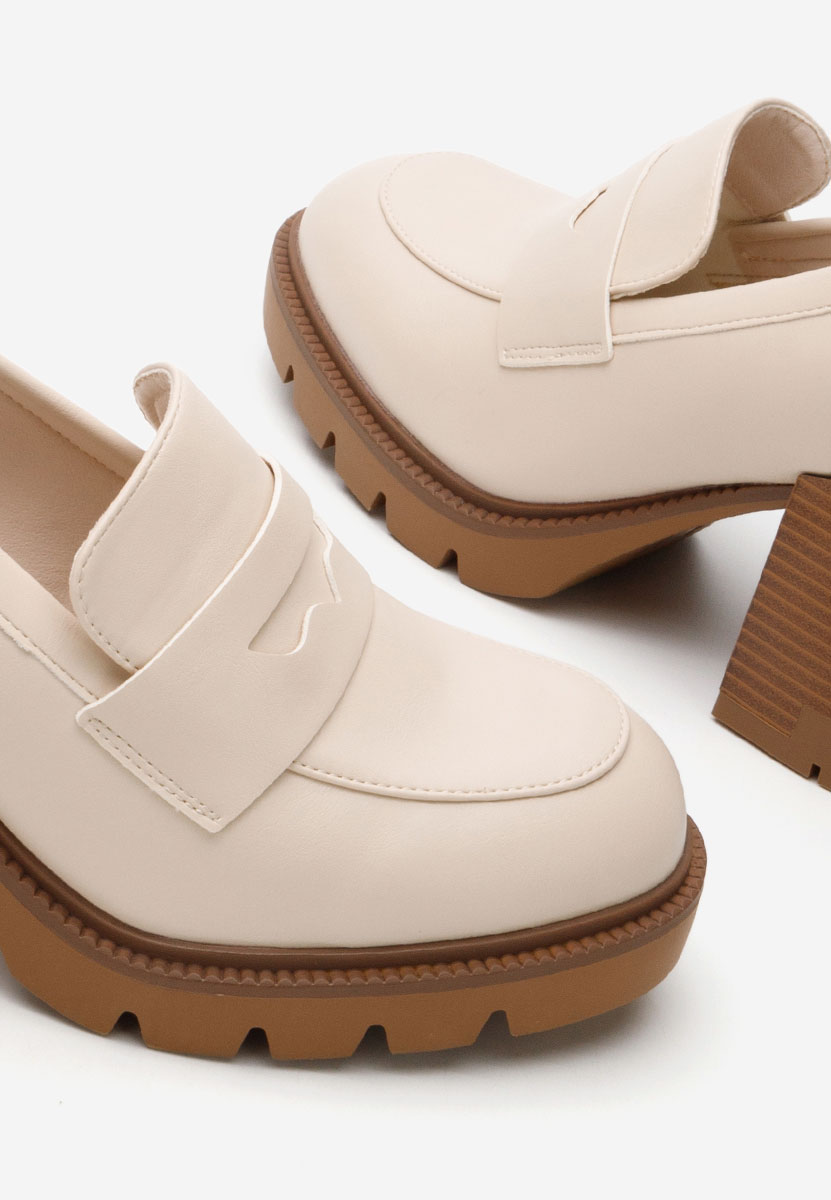 Delora bézs női loafer cipő