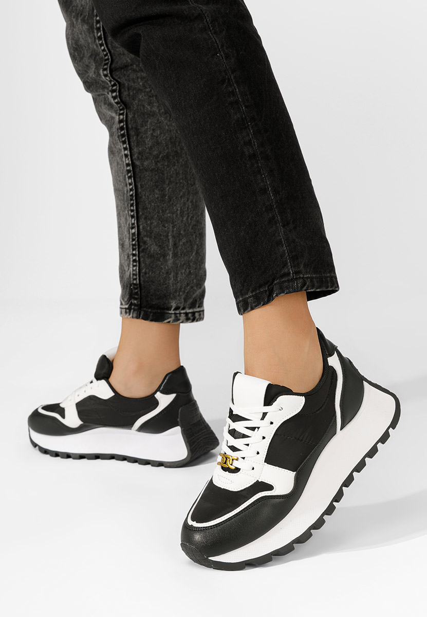 Vivianna fekete telitalpú platform sneaker