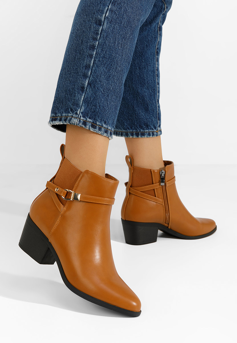 Odelina camel bokacsizma vastag sarokkal