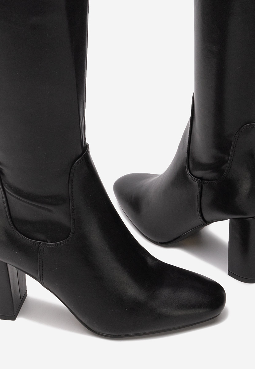 Leilani fekete combcsizma