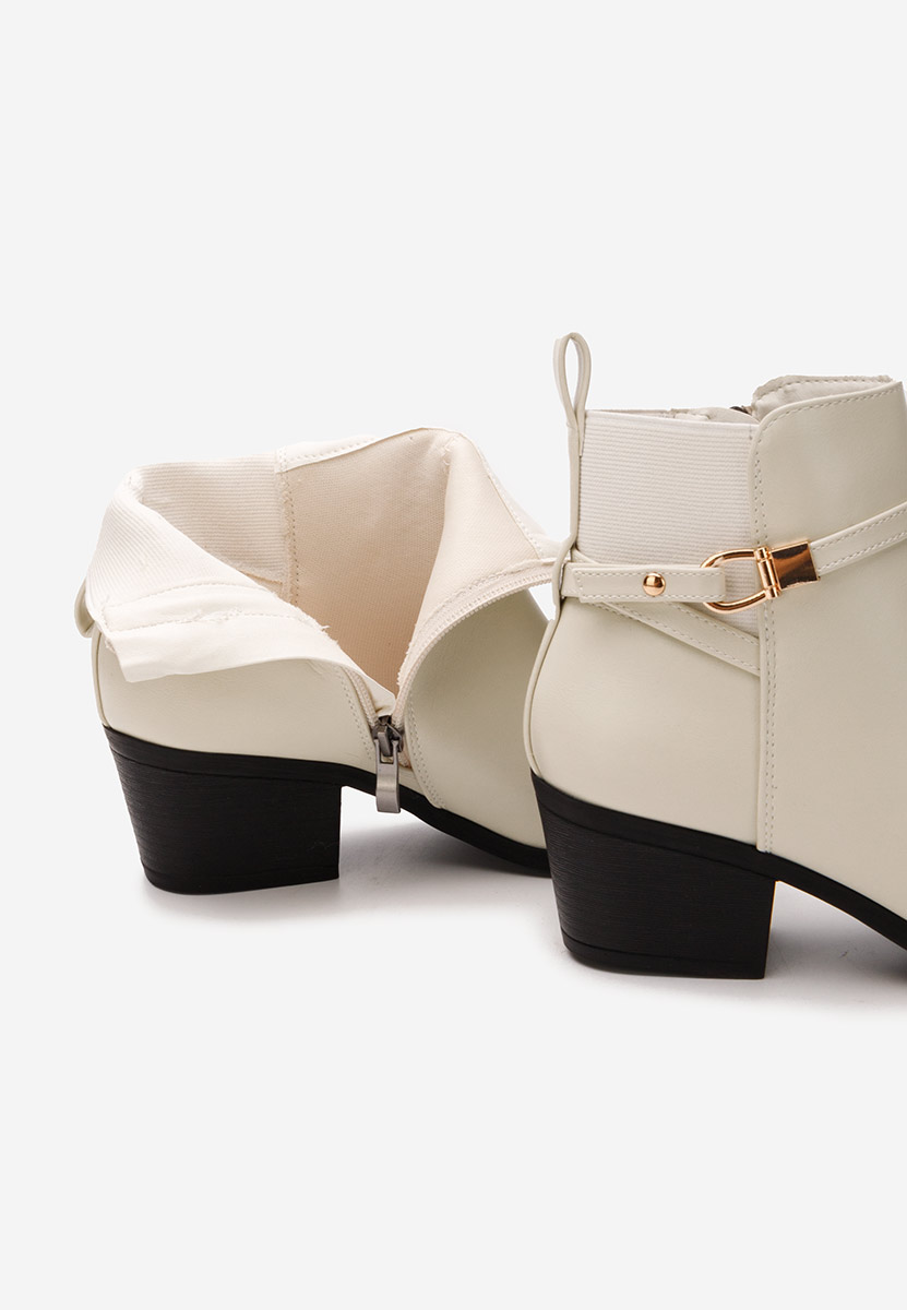 Odelina bézs bokacsizma vastag sarokkal