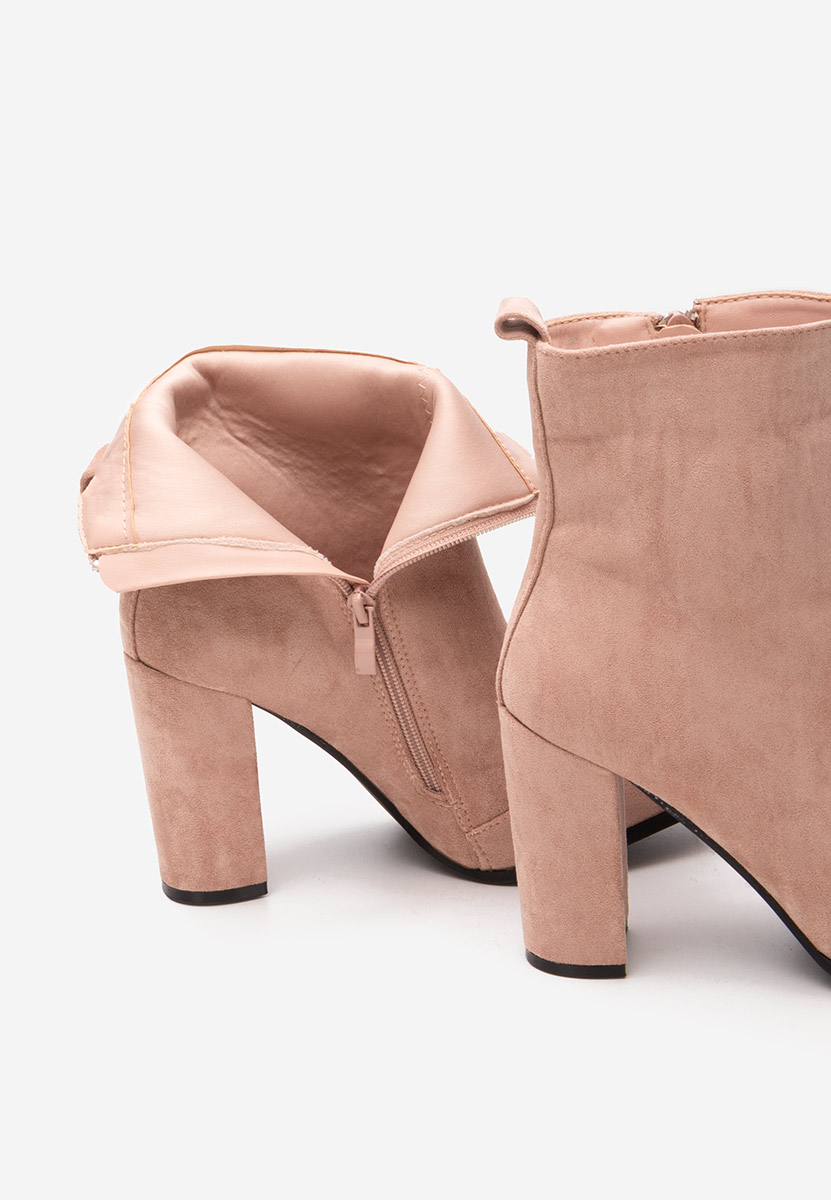 Adalina v2 bézs magassarkú bokacsizma