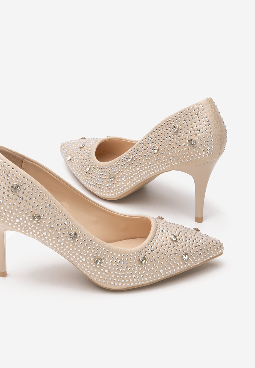 Tereasa bézs tűsarkú cipő 