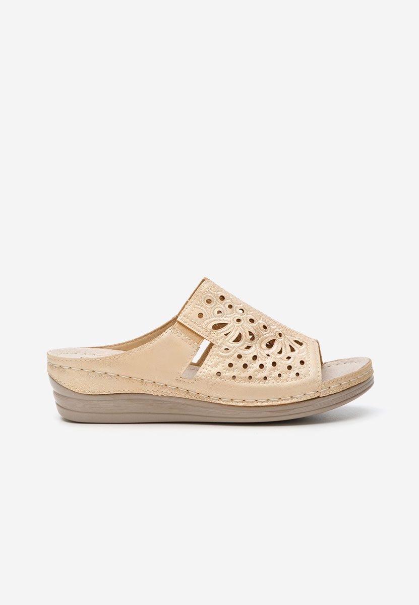 Evangelina bézs telitalpú papucs