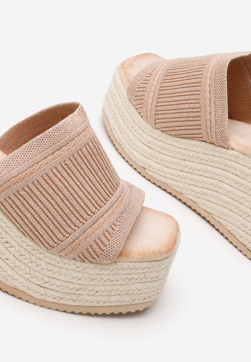 Yessenia khaki telitalpú platform papucs