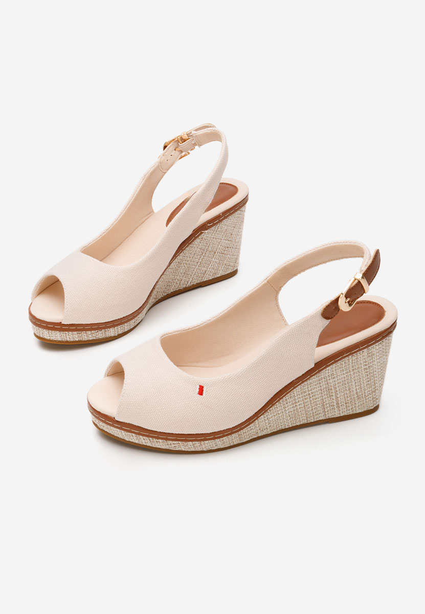Carolla bézs platform szandál