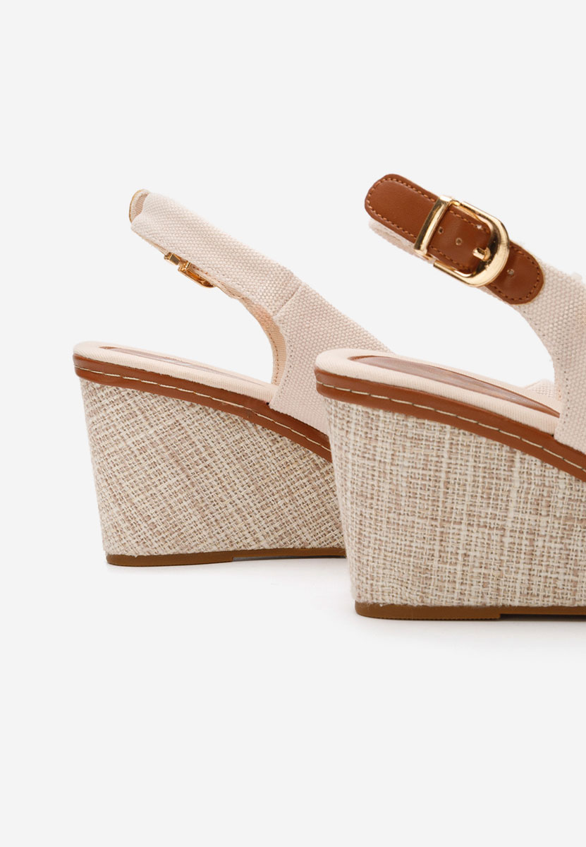 Carolla bézs platform szandál