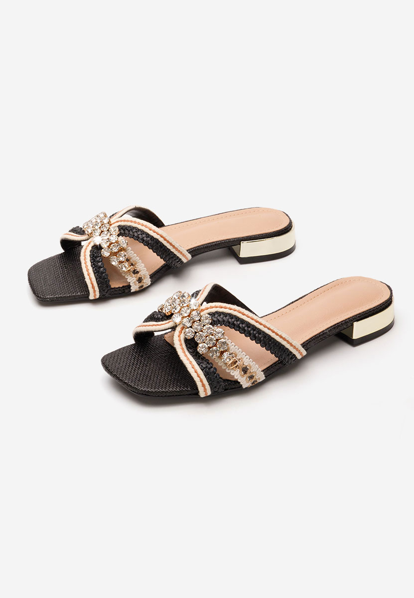 Apryllia fekete mules